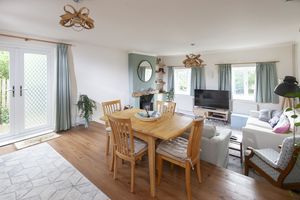 Dining Area_Denholme- click for photo gallery